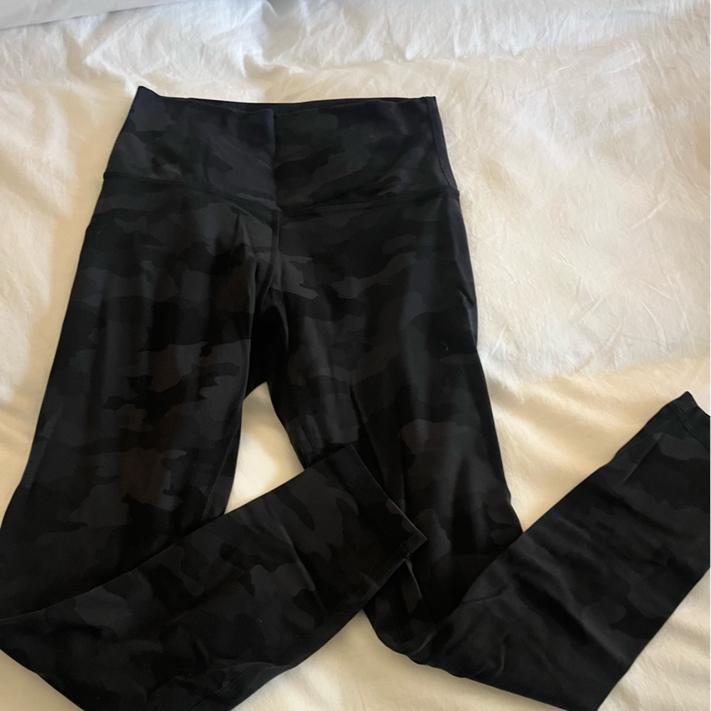 Lululemon align leggings. Black camouflage. Size 6